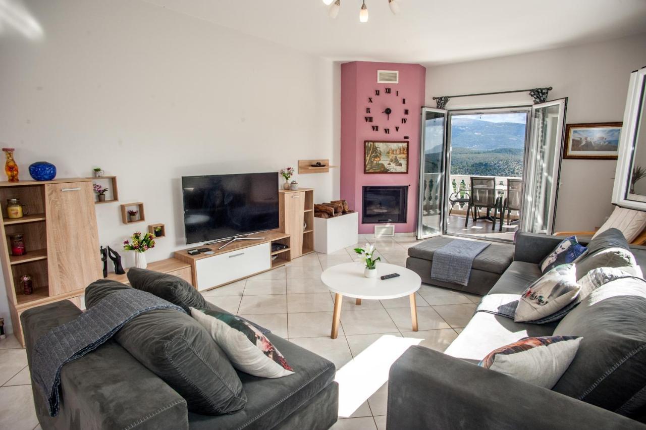 Nikos Apartments Spacious And Panoramic Argostoli  Buitenkant foto