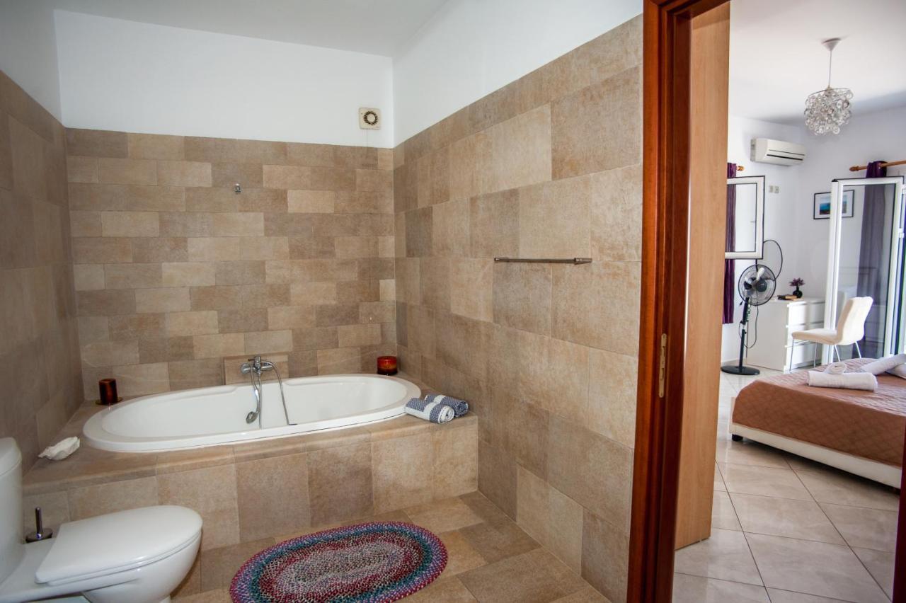 Nikos Apartments Spacious And Panoramic Argostoli  Buitenkant foto